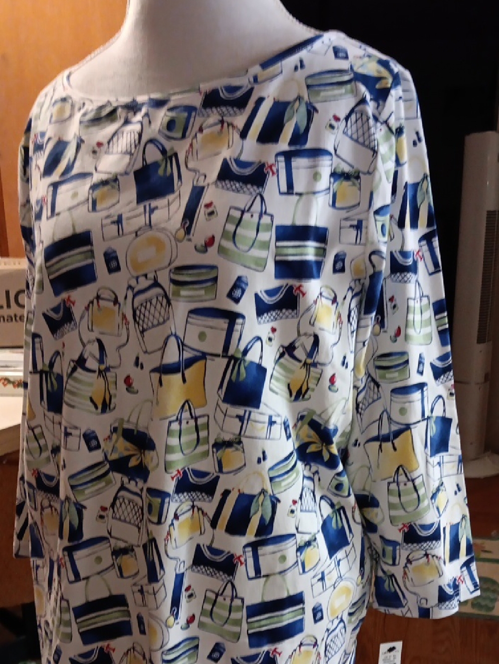 Talbots 3/4 Sleeve Tunic Bag Print. 2x White, Blue, Yellow Green Print